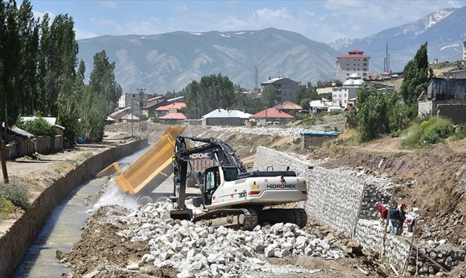 Yüksekova'nın 'can damarı' modern görünüme kavuşacak