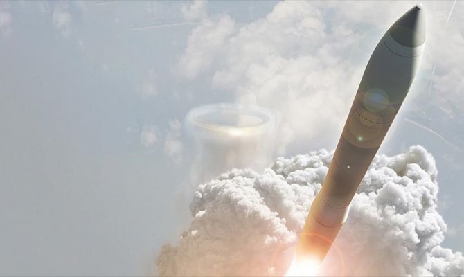 Japonya'nın füze denemesi başarısız oldu