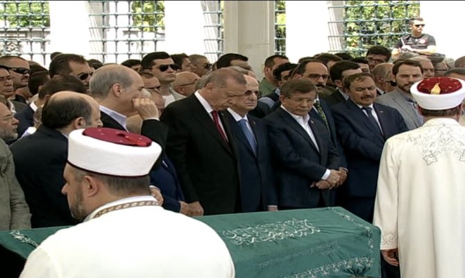 Fuat Sezgin son yolculuğuna uğurlandı