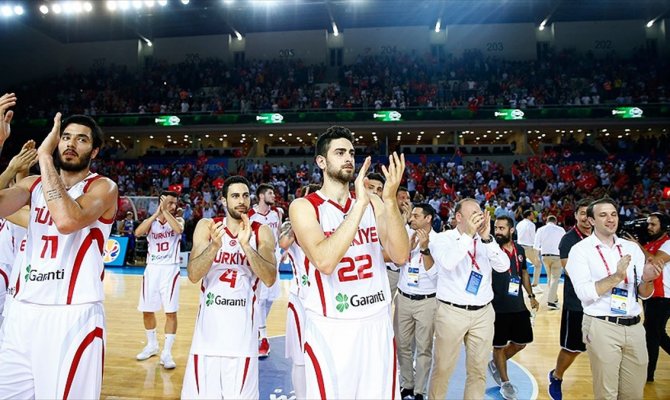 Potada milliler Dünya Kupası yolunda