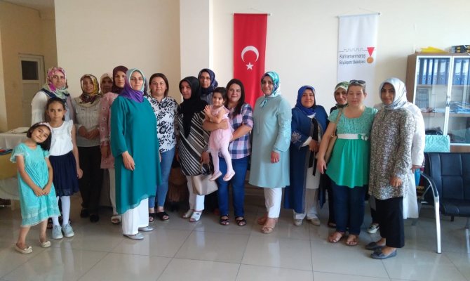 Türkoğlu KAMEK kursiyerlerinin ürünleri sergilenmeye başladı