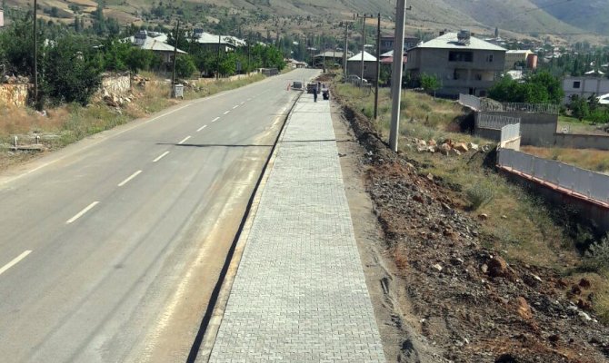 Büyükkızılcık Kaldırımlarına Parke