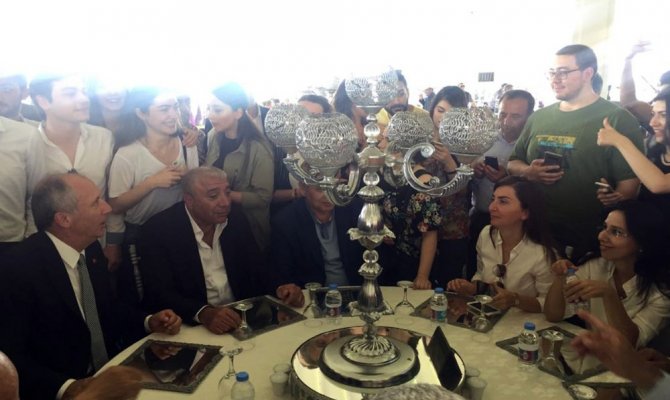 “Medya aracılığı ile konuşmak doğru olmaz”