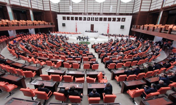 Yeni bakanlar yarın yemin edecek