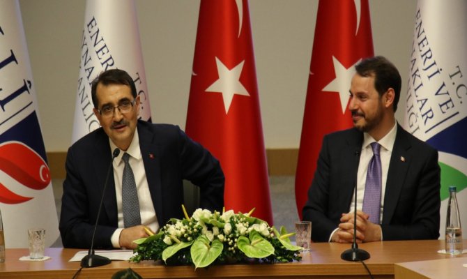 Enerji ve Tabii Kaynaklar Bakanlığında devir teslim töreni