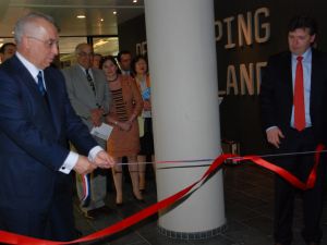 Hollandada Osmanlı Sergisi Açıldı