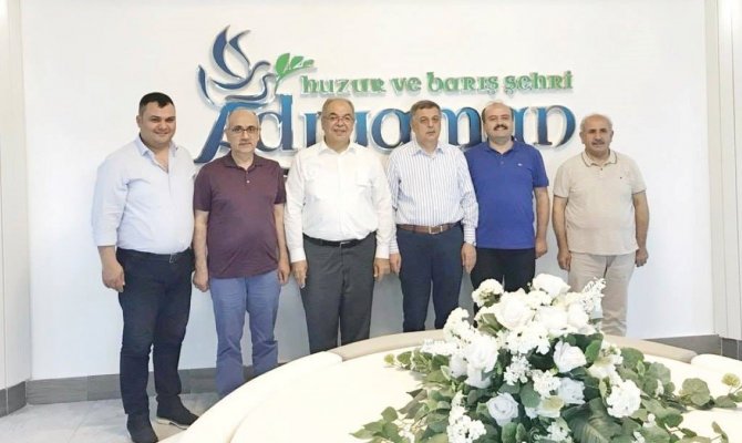 Eski milletvekilleri Başkan Kutlu ile bir araya geldi   