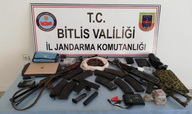 Bitlis’te 6 terörist gebertildi!