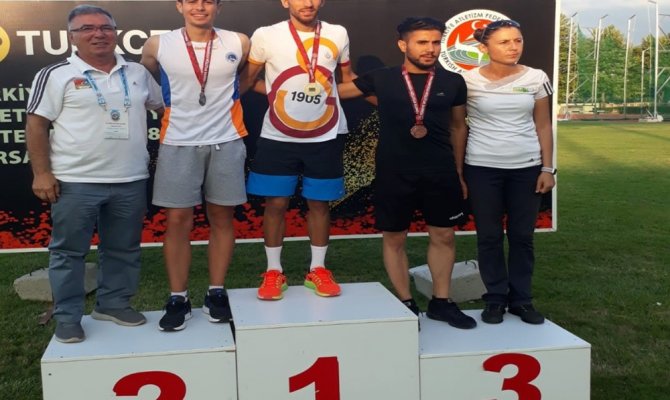 Genç milli atletten büyük başarı