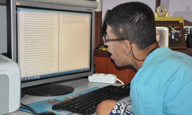 Burnuyla ikinci kitabını yazıyor