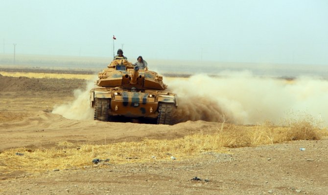 Münbiç’te 15’inci devriye faaliyeti gerçekleştirildi