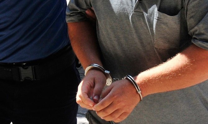 FETÖ'nün askeri mahrem yapılanmasına operasyon: 34 gözaltı