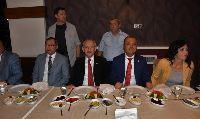 Partisinin Trakya bölgesi yöneticileriyle bir araya geldi