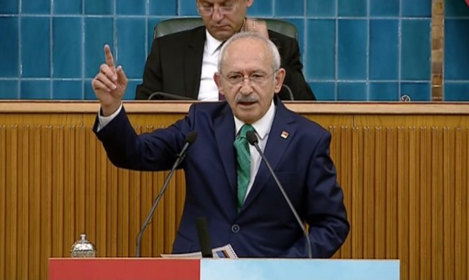 "Faizi düşürürsen seni öveceğim"
