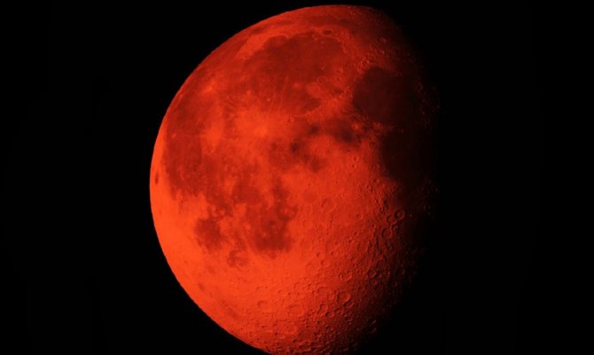 Bu gece “ay tutulması” yaşanacak