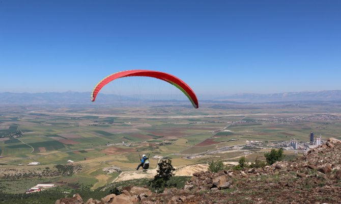 Pazarcık Yamaç Paraşütü’nün durağı olacak