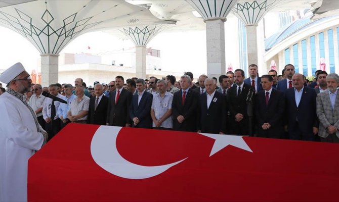 Şehit polis memuru Şahin son yolculuğuna uğurlandı