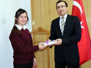 Çifci, Öğrenci Ve Öğretmenleri Ödüllendirdi