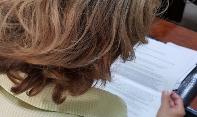 Nüfus müdürlüğüne gitti, 46 yıllık evli olduğunu öğrendi