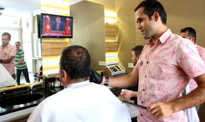Kahramanmaraşlı berber Amerikan traşını bıraktı