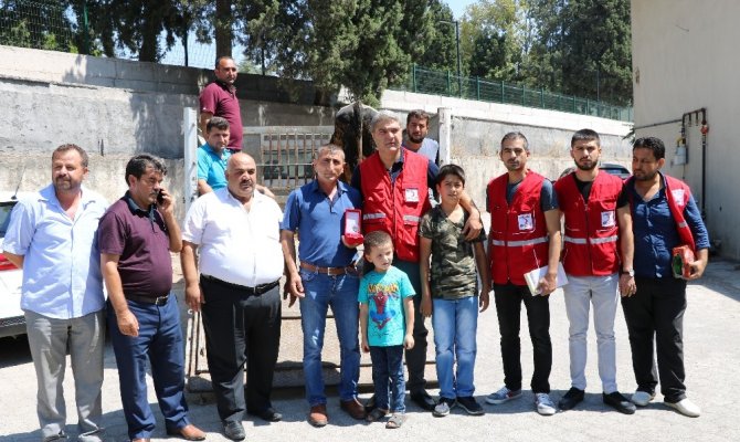 Dolara tepki gösterdi, Kızılay’a tosun bağışladı