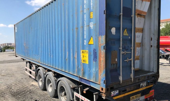 Bir tır dolusu sahte parfüm ele geçirildi! 300 bin dolar değerinde