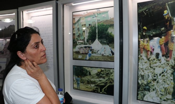 Depremde hayatını kaybedenler anıldı