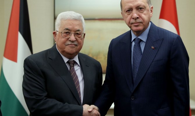 Filistin Devlet Başkanı Abbas ile görüştü