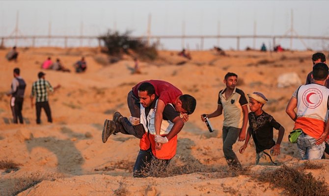 İsrail Gazze sınırındaki barışçıl gösteriye müdahale etti