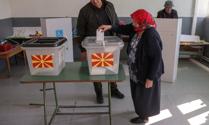 Makedon referandumu ’geçersiz’ oldu