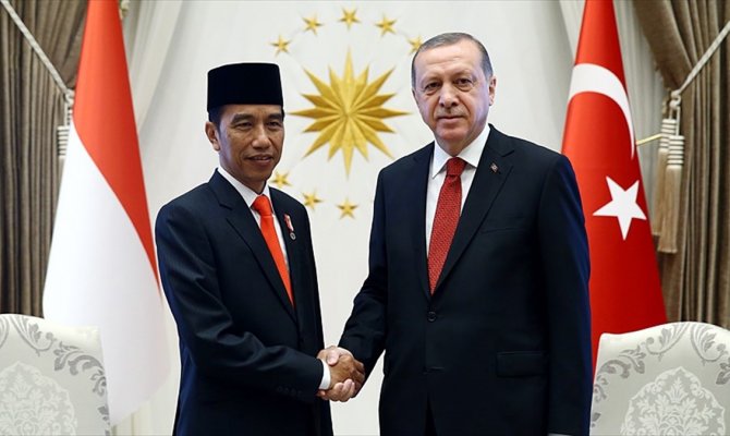 Erdoğan'dan Endonezya Cumhurbaşkanı Widodo'ya taziye