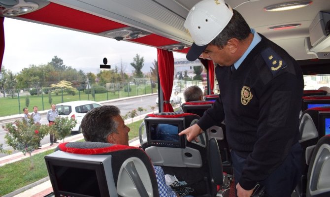 Malatya’daki otobüslerin koltuklarında kamu spotu
