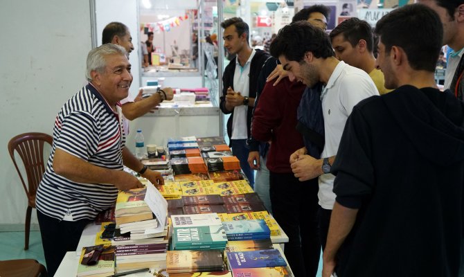 Kahramanmaraşlı Şair Ve Yazarlar da Kitap Fuarında