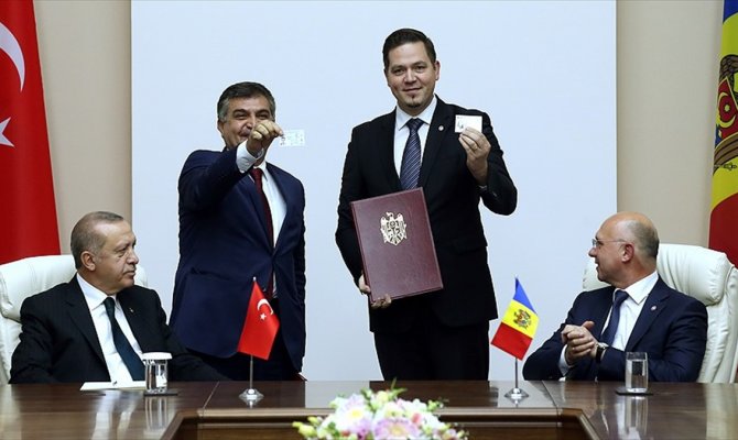 Moldova ile 5 anlaşma imzalandı