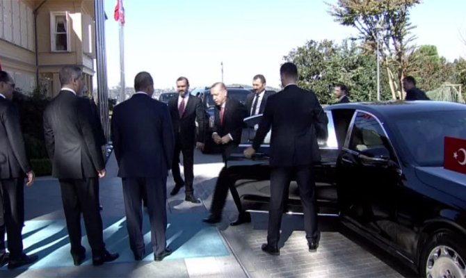 Erdoğan zirvenin yapılacağı köşke geldi