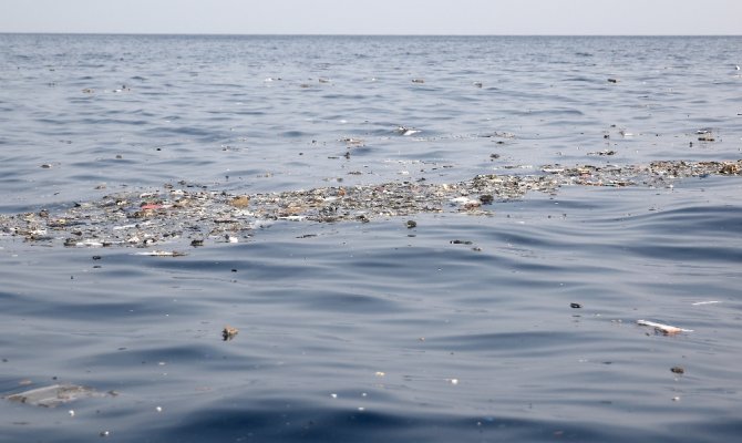 Uçak kazasından sağ kurtulan olduğu sanılmıyor