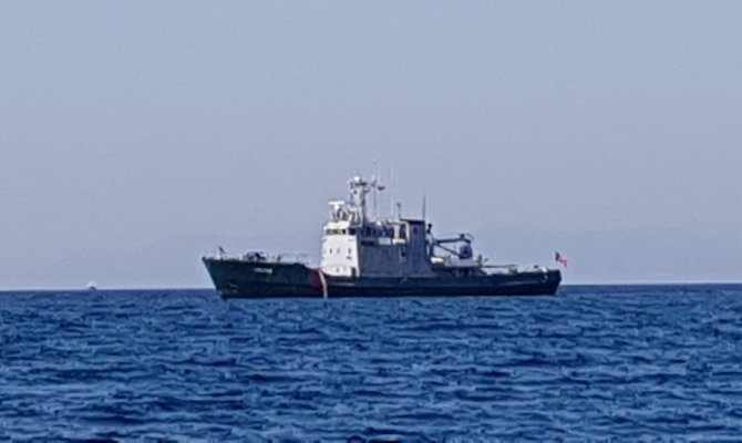 Türk karasularına giren Yunan gemisinden jet kaçış
