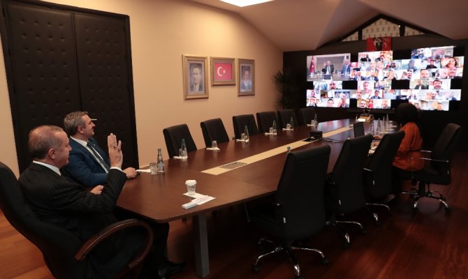 Cumhurbaşkanı Erdoğan’dan "Rabia"lı görüşme