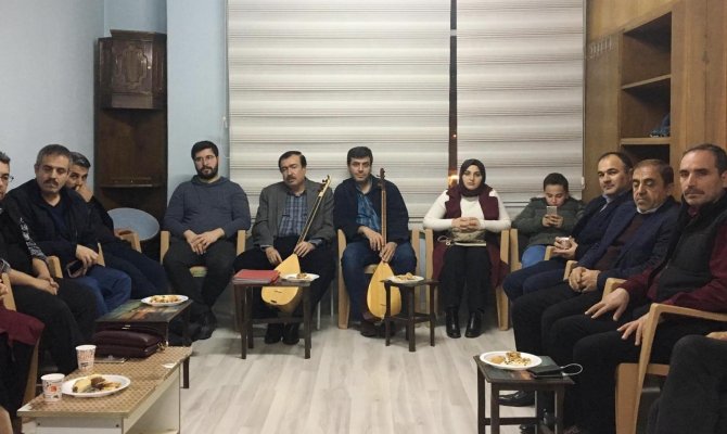 Dost-Der’de Söyleşi Günlerinin İlk Konuk Küçükdağlı Oldu