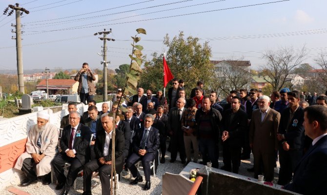 Şehit Kaymakam Safitürk kabri başında dualarla anıldı