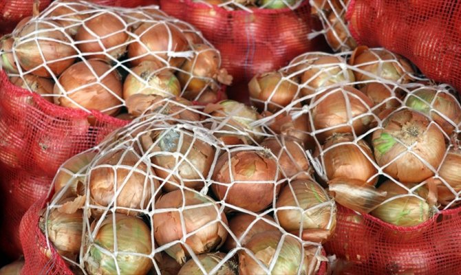 'Spekülatörler kuru soğan fiyatlarını yükseltmeye çalışıyor'