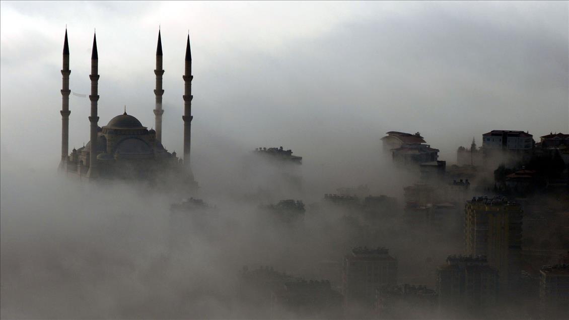 Kahramanmaraş'ta göz gözü görmüyor