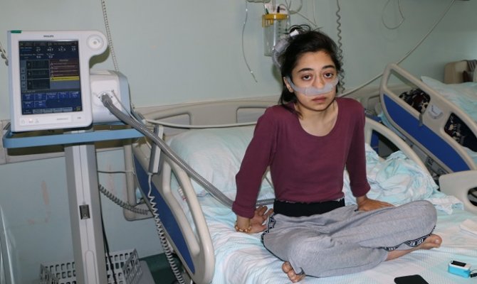 22 yaşındaki Buse sağlığına kavuşmak istiyor