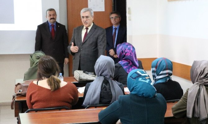 Öğretmen nasıl olunur püf noktaları anlatıldı