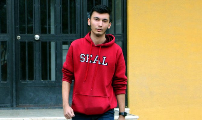 Lise öğrencisi Apple'ın yeni bir güvenlik açığını buldu