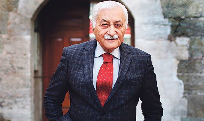 Yavuz Bülent Bakiler’e Fahri Hemşehrilik Beratı verecek