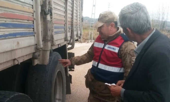 Jandarma, Andırın'da Trafik denetimlerini sıklaştırdı
