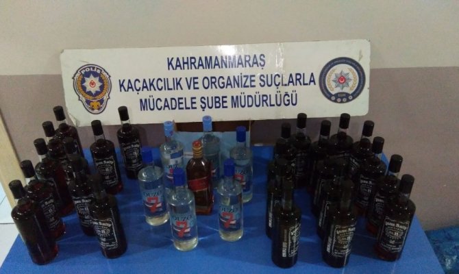 11 İşyerinde kaçak içki yakalandı 8 kişi göz altına alındı