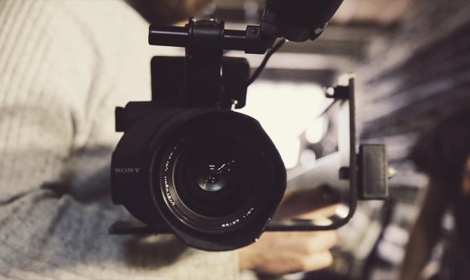 TBMM Başkanlığına sunuldu! Dizi filmlere de destek geliyor