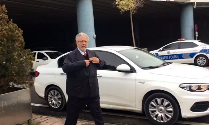 Metin Akpınar sarf ettiği sözler nedeniyle adliyede